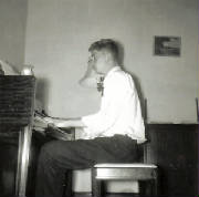 Music/Ken_Poorman_Robbies_Band_c1966.jpg