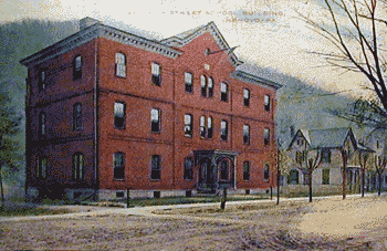 Renovo_Pa/renovo_pa_7th_street_school_1910.gif