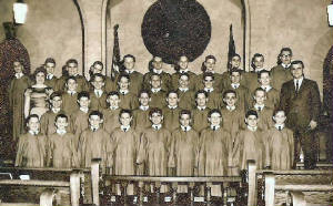 YMCA/1961_y_choir_barry_vannauker.jpg